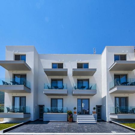 Alos Utopia ستافروس المظهر الخارجي الصورة